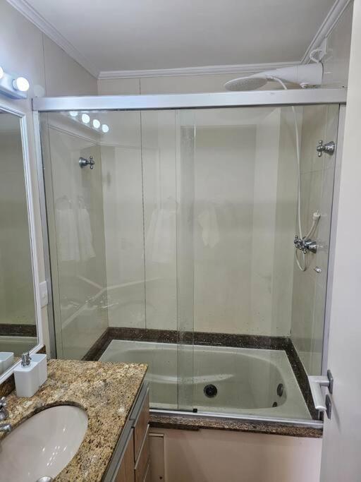 Apartamento Flat Capitania Varam 143 Pitangueiras